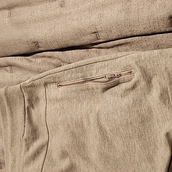 ZARA MENS Stylish Gray Jogger Pants - Picture 6 of 7